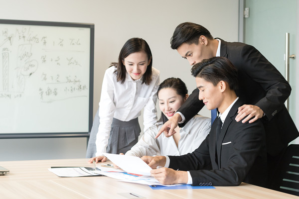 人才梯隊(duì)建設(shè)：培養(yǎng)儲(chǔ)備，確保企業(yè)持續(xù)發(fā)展