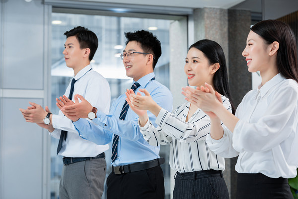 目標(biāo)設(shè)定與追蹤：明確目標(biāo)，確?？冃н_成