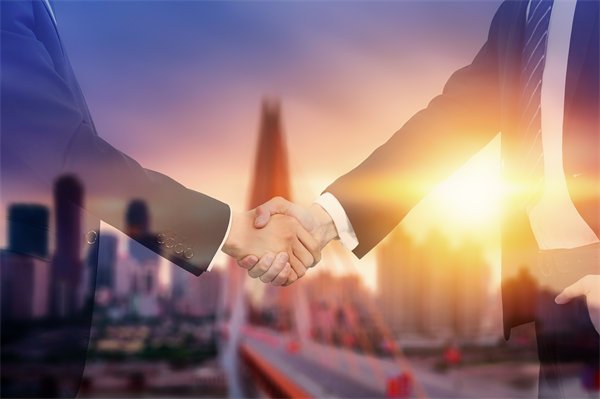 如何利用精益供應(yīng)鏈策略增強(qiáng)企業(yè)的抗風(fēng)險能力？